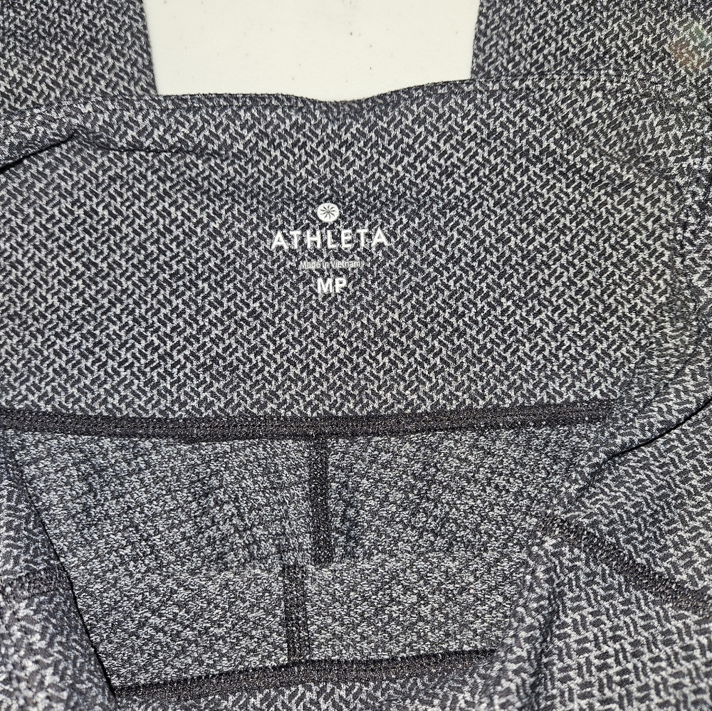 ATHLETA Energy Chaturanga Capri Leggings szMP - Picture 6 of 9